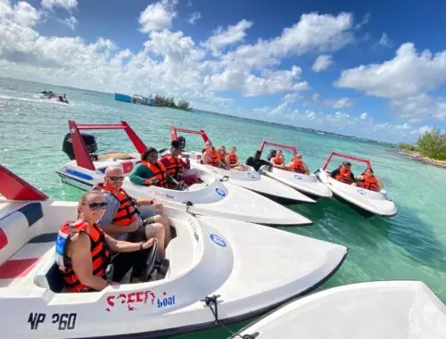 Speedboat riding Nassau Bahamas 7